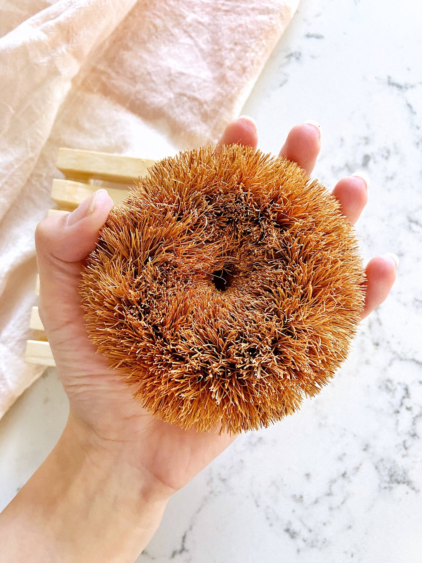 Round Coconut Scrubbie