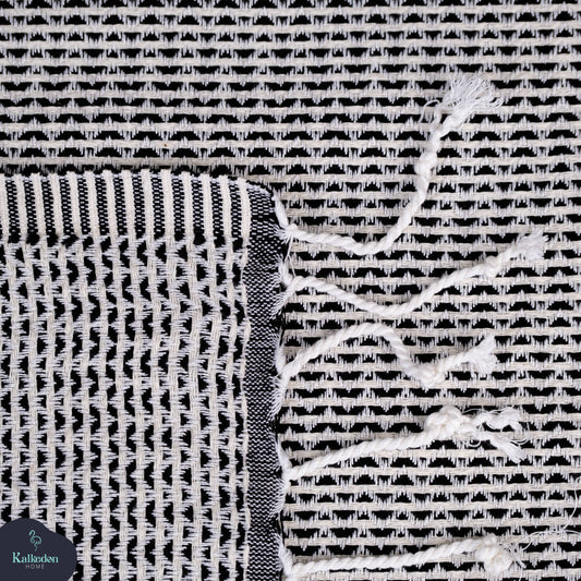 Turkish Towel | Peshtemal | Sand Resistant Beach Towel