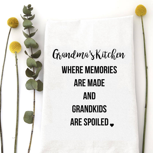 GRANDMA'S KITCHEN TEA TOWEL