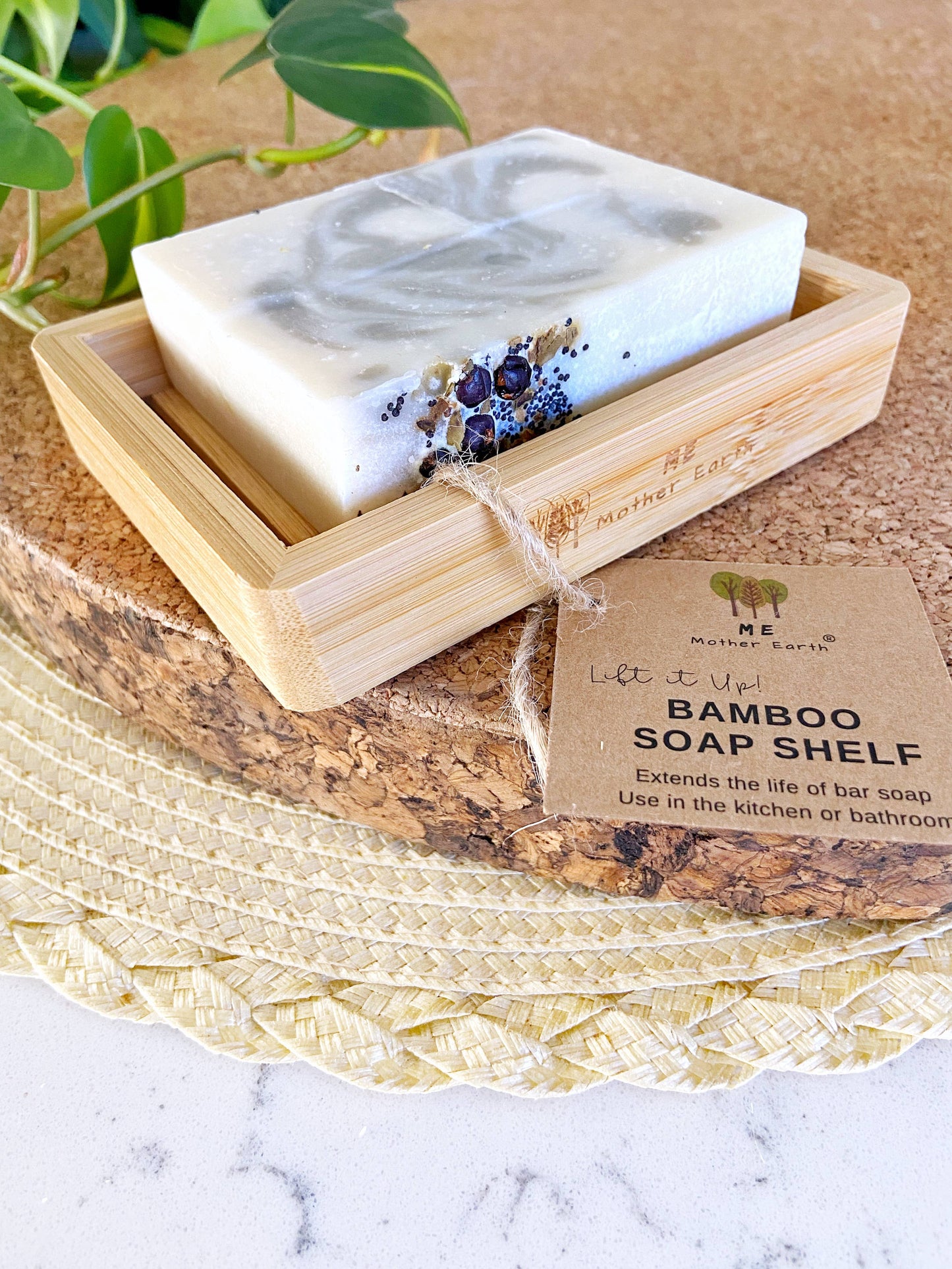 Lift it Up- Bamboo Soap Dish